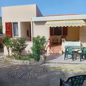  Casa vacanze Vacanze A Solanas.....con Clima Italia